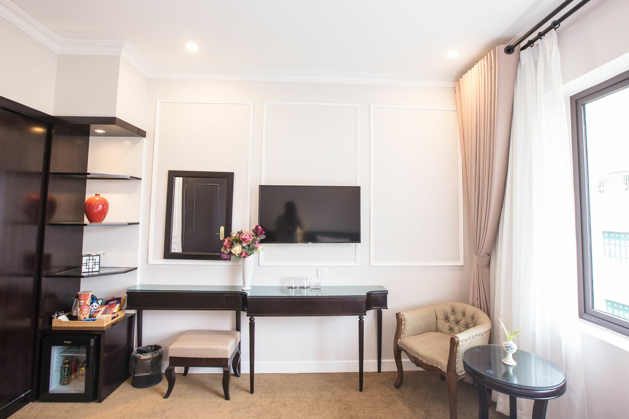 Dinh Elegant Hanoi Hotel Buitenkant foto