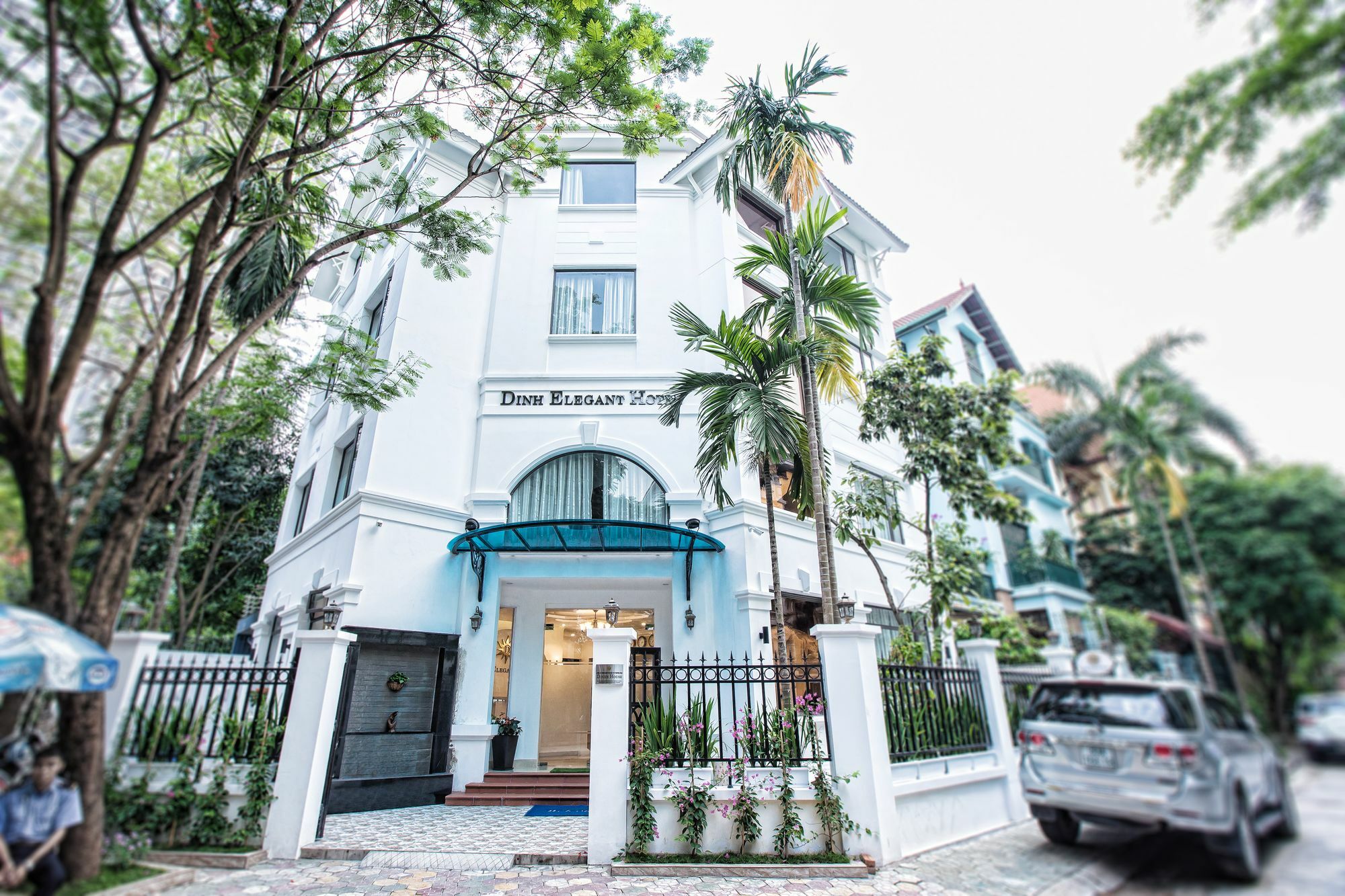 Dinh Elegant Hanoi Hotel Buitenkant foto