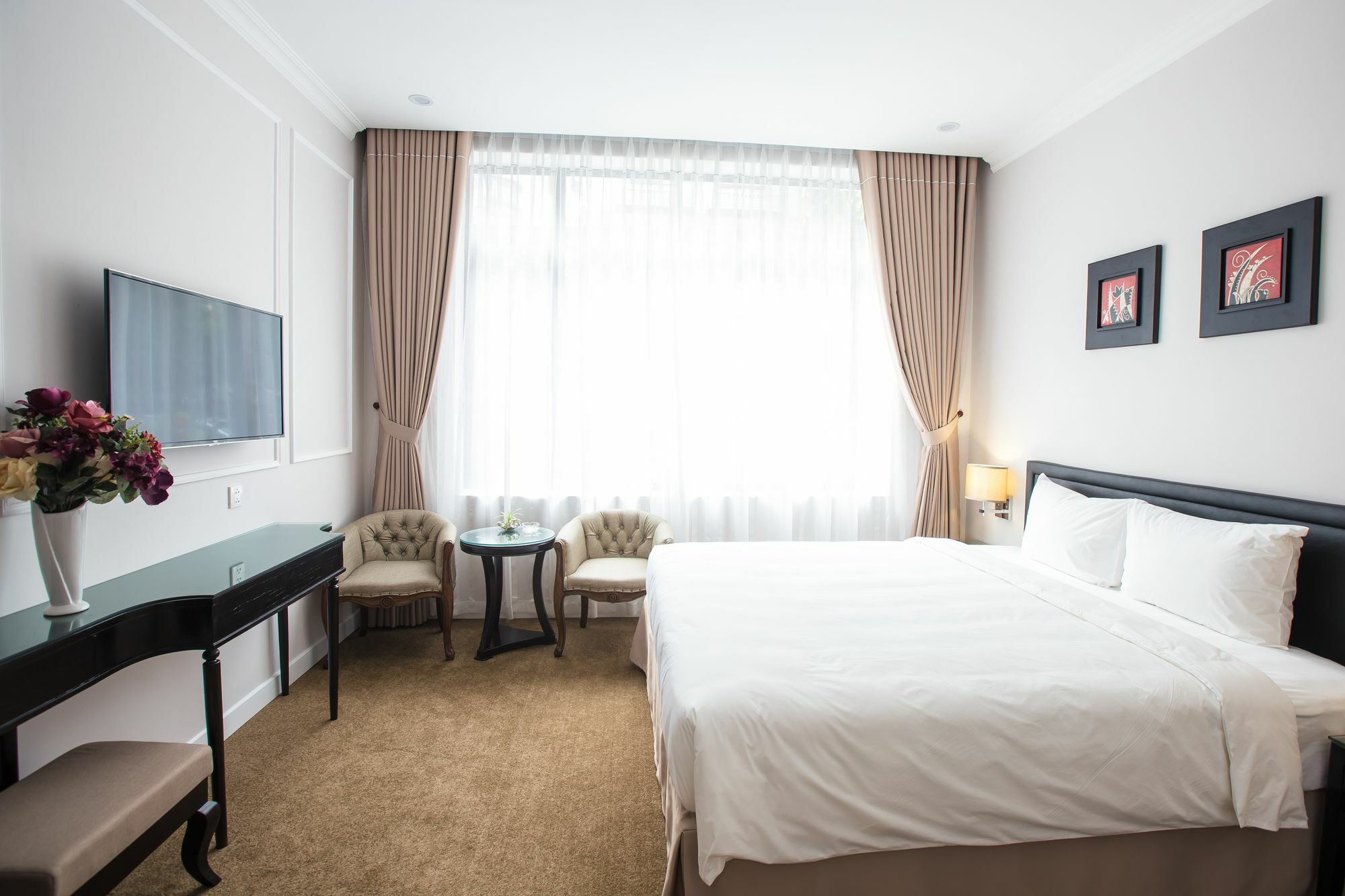 Dinh Elegant Hanoi Hotel Buitenkant foto